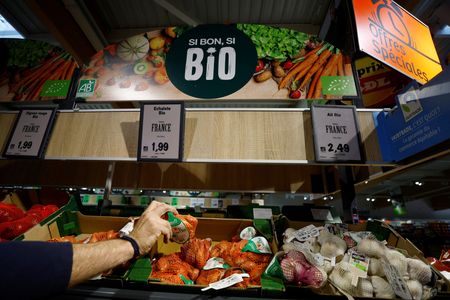 tagreuters.com2022binary_LYNXMPEIB40SV-VIEWIMAGE