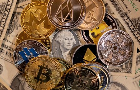 tagreuters.com2022binary_LYNXMPEIB4100-VIEWIMAGE