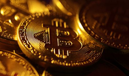 tagreuters.com2024binary_LYNXMPEK7Q0HK-VIEWIMAGE