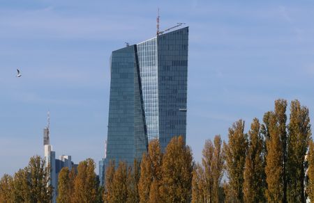 tagreuters.com2024binary_LYNXNPEK260J5-VIEWIMAGE